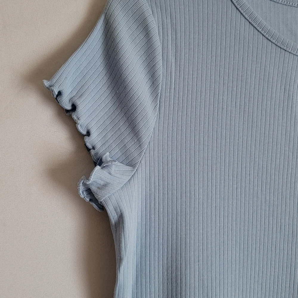 Short Sleeve Ribbed Dress | Art Class - Picture 2 of 8